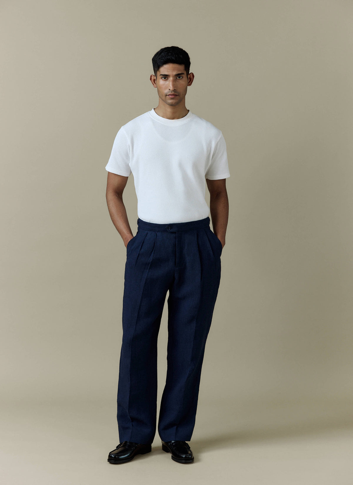Men's Pleated Suit Trousers - Linen - Navy Blue | Percival New