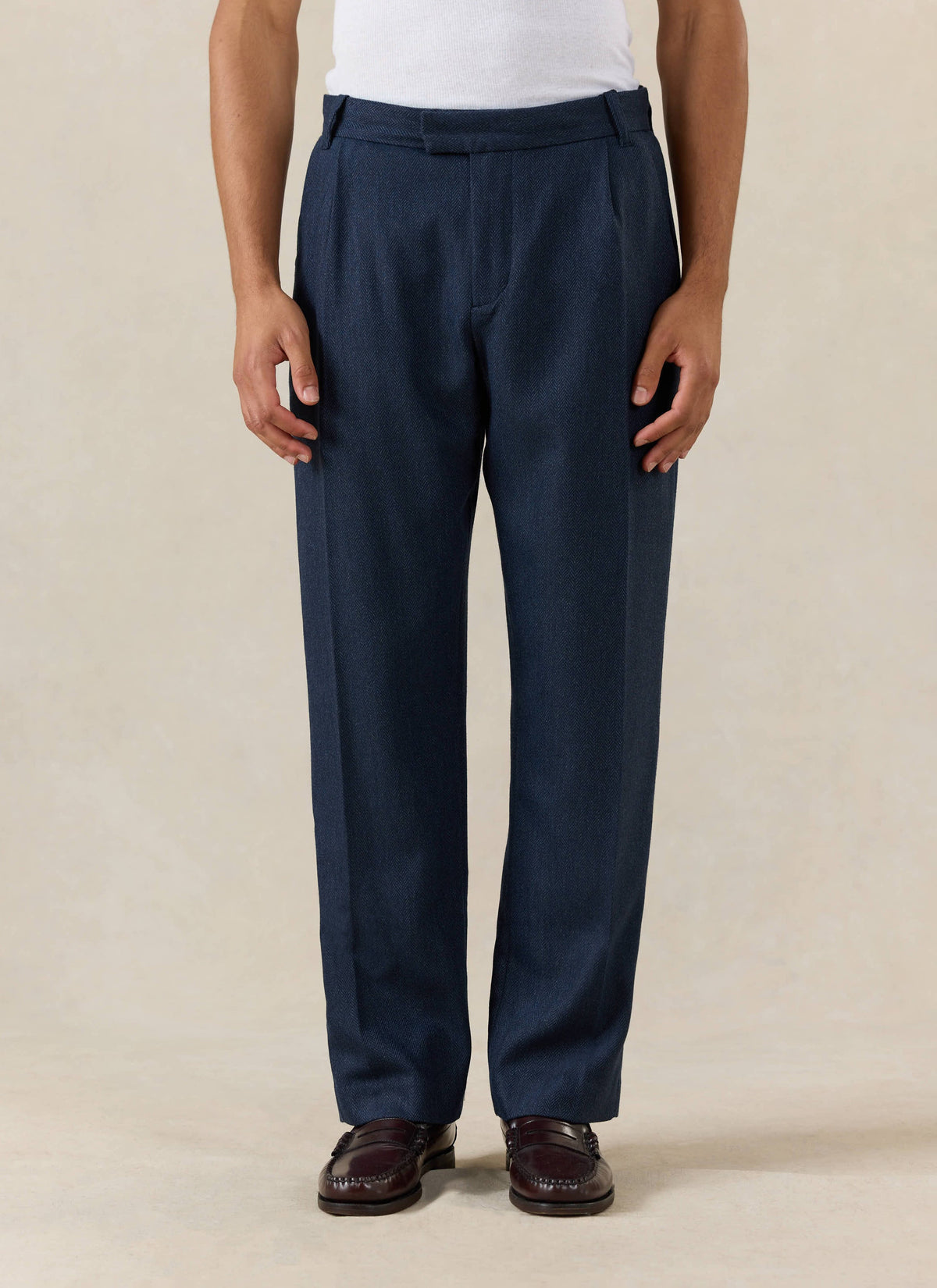Men's Navy Pleated Trousers - Herringbone Wool - Percival | Percival Signature