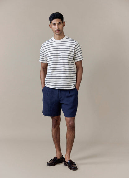 Men's Navy Pleated Tailored Linen Shorts | Percival Signature