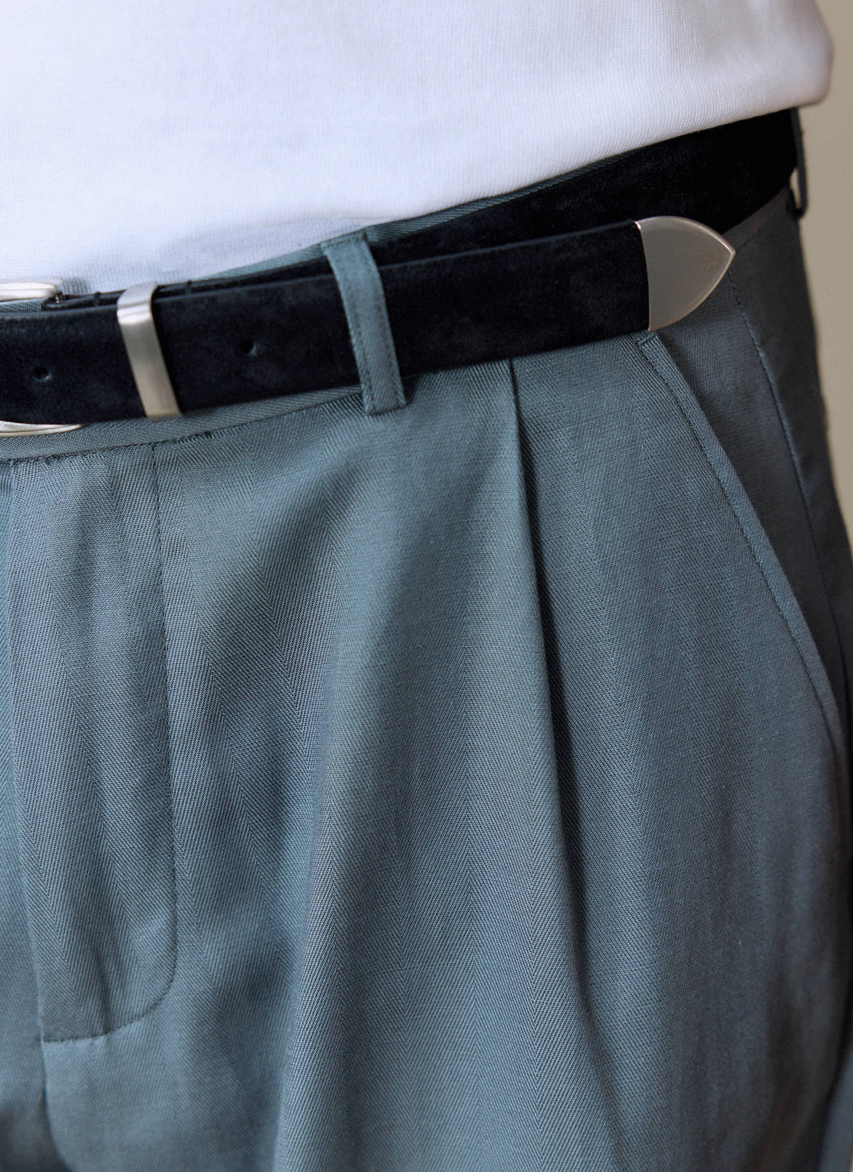 Men's Pleated Trousers - Relaxed Fit - Slate Blue - Lyocell | Percival Best Price