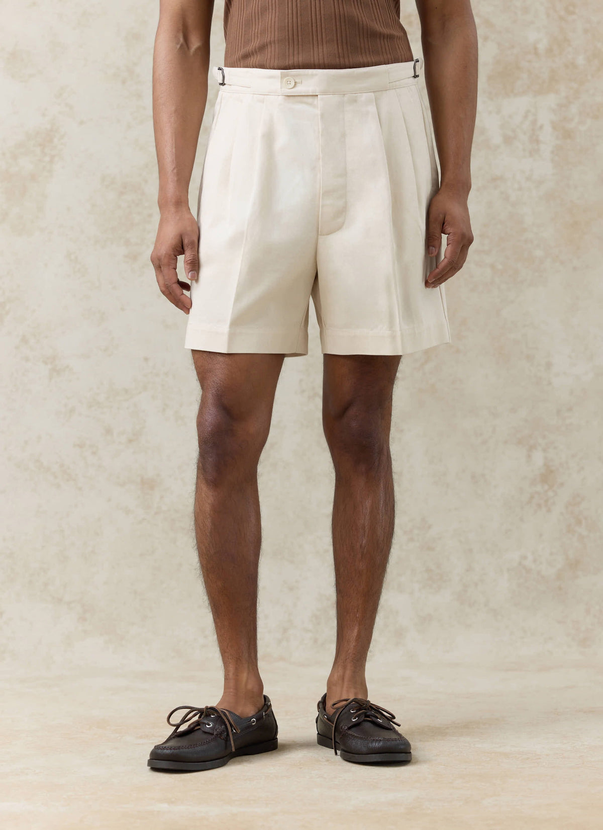 Men's Pleated Tailored Shorts - Blake - Cotton - Cream | Percival Popular