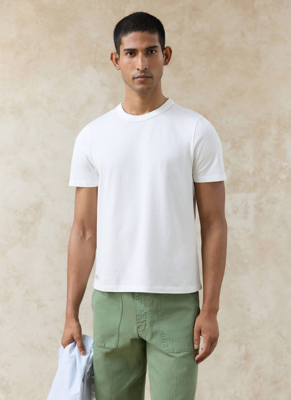 Men's Slim Fit T-Shirt - Austin - Cotton - White | Percival Featured