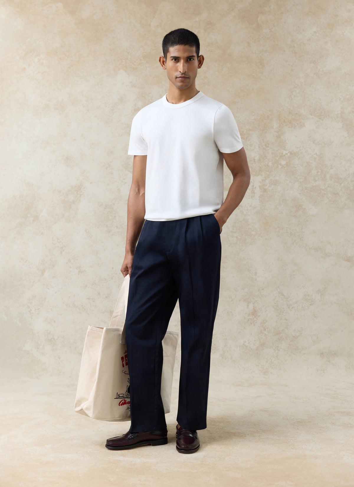 Men's Slim Fit T-Shirt - Austin - Cotton - White | Percival Featured
