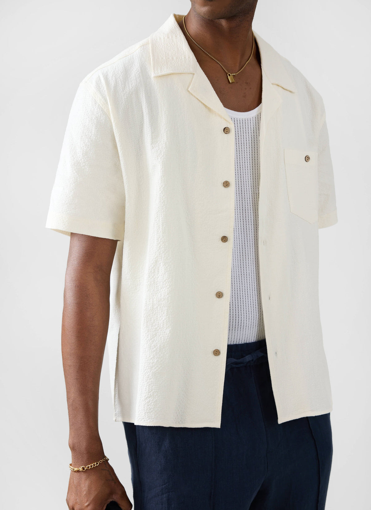 Men's Cuban Collar Short Sleeve Shirt - Seersucker - Ecru Cream | Percival Top Pick