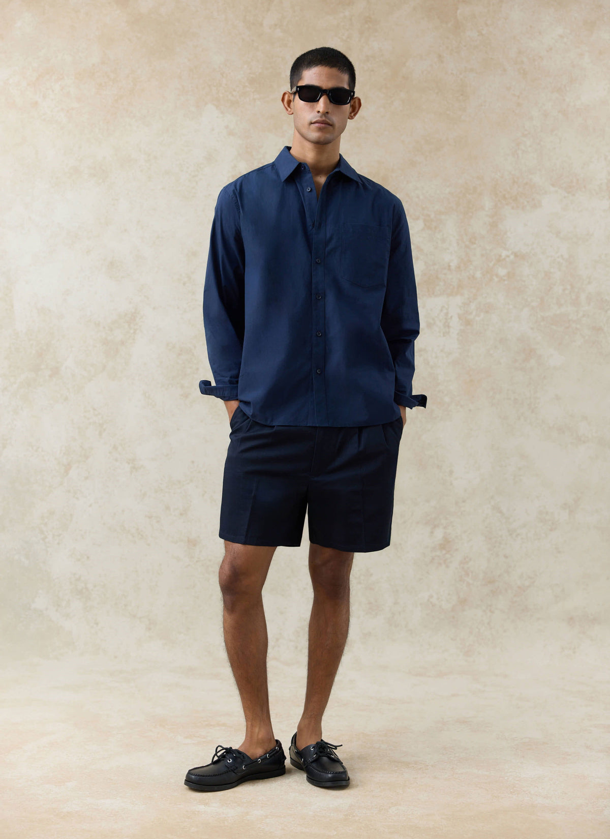 Men's Relaxed Fit Poplin Shirt: Dali - Cotton - Navy Blue | Percival Popular