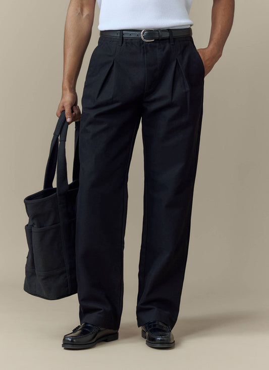 Men's Double Pleated Trousers - Seb - Straight Leg - Black | Percival Everyday