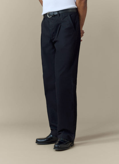 Men's Double Pleated Trousers - Seb - Straight Leg - Black | Percival Everyday