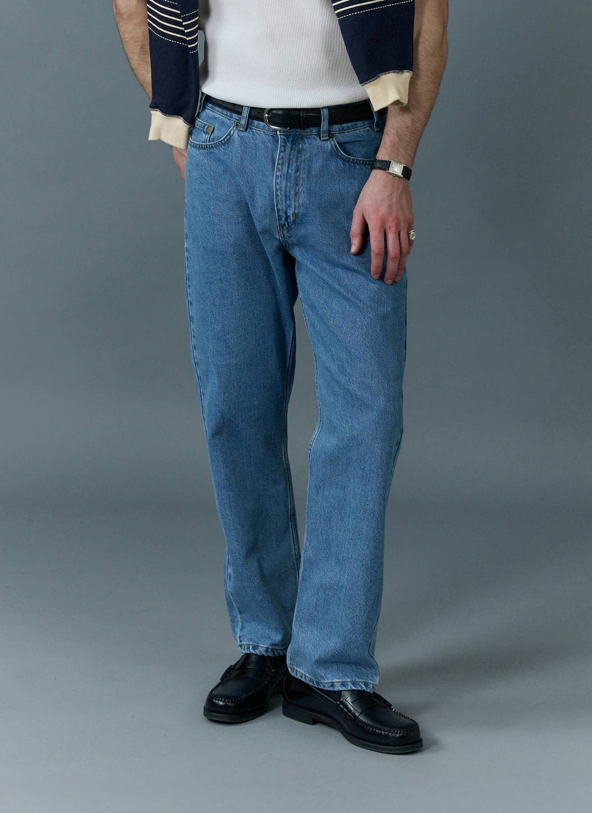 Men's Straight Leg Denim Jeans - BCI Cotton - Light Wash Blue | Percival New