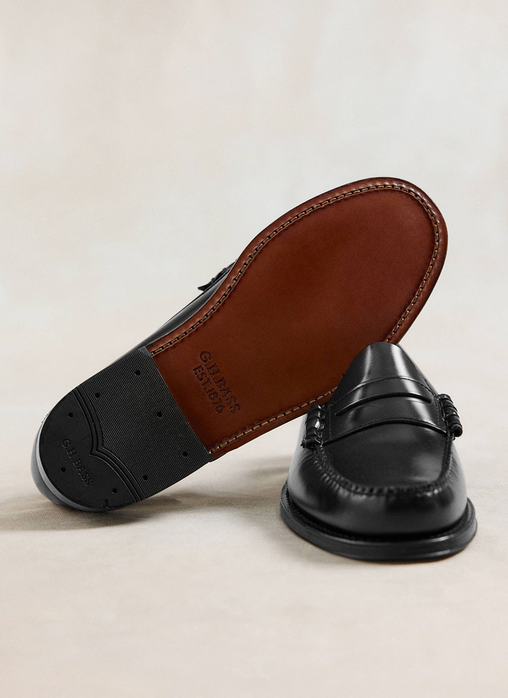 G.H. Bass Weejun Larson Penny Loafers - Black Leather - Percival | Percival Discount