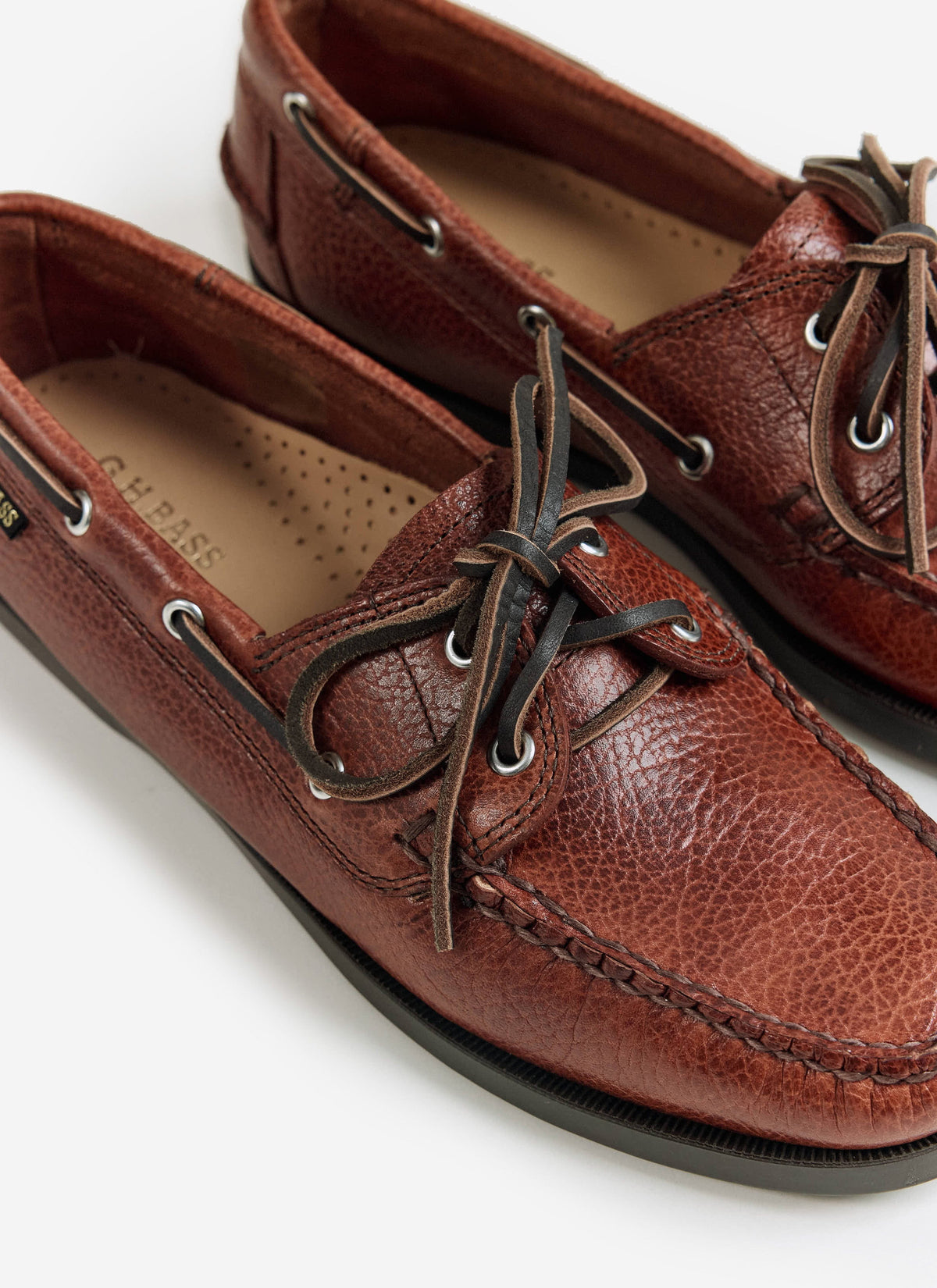 G.H.Bass - Jetty II Boater 2 Eye - Textured Tan Leather | Percival Essential