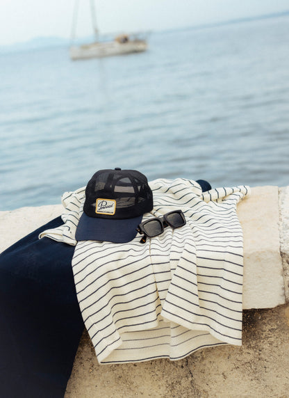Men's Mesh Trucker Cap - Damien - Navy Blue | Percival Featured