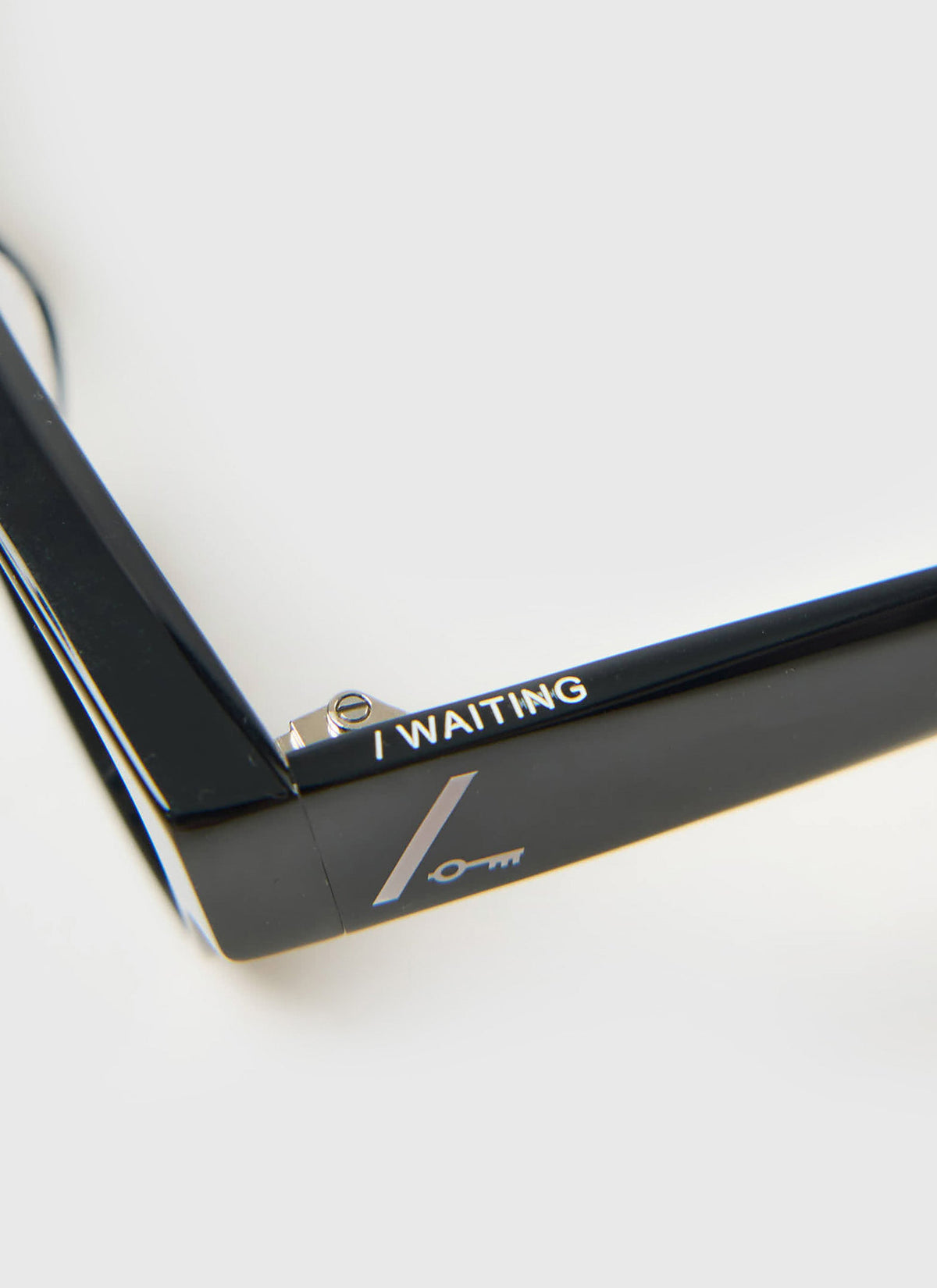 Classic Sunglasses - WFTS x Percival - Black Polarized Lenses | Percival Signature