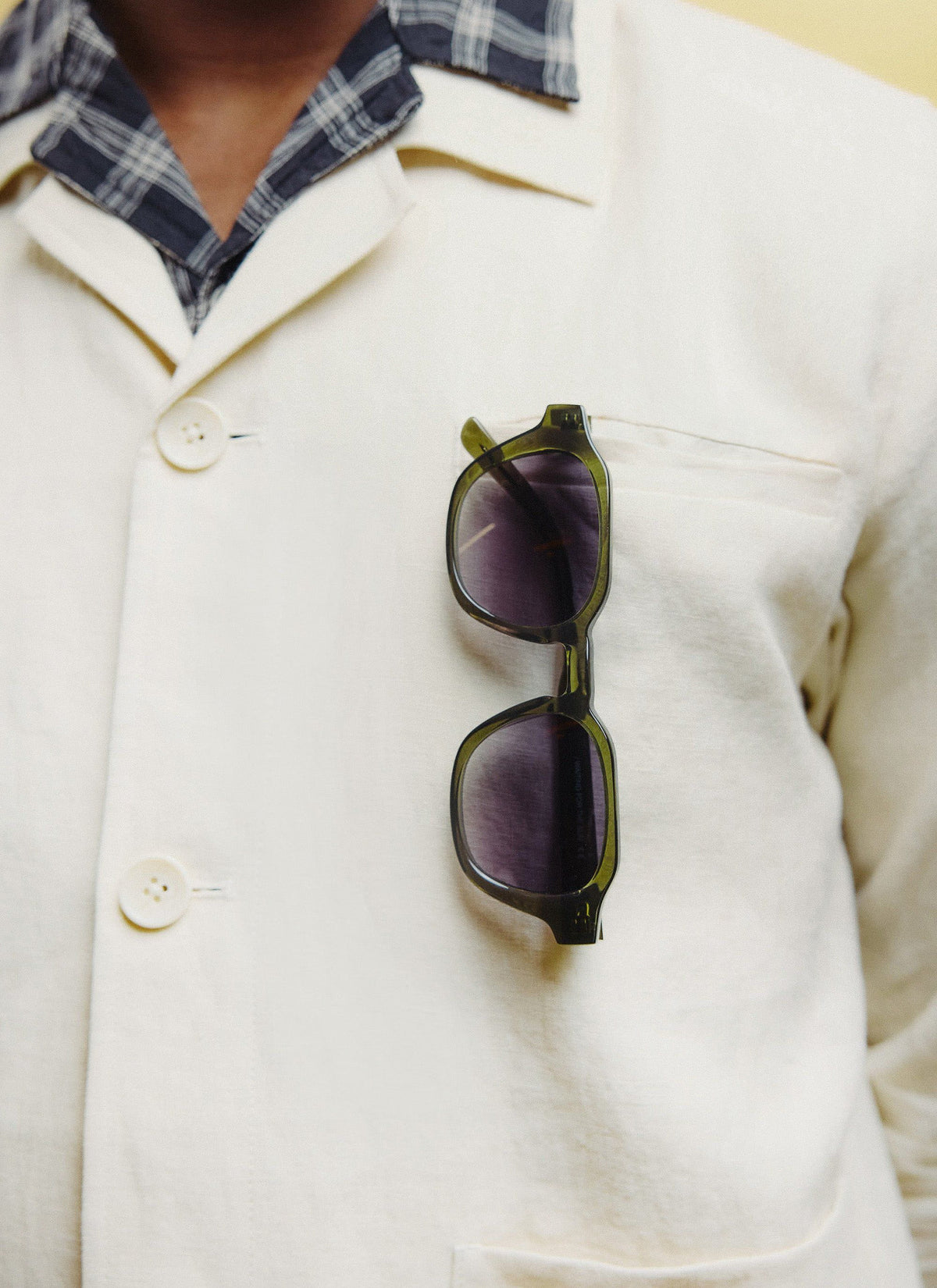 P001-E52 Olive Green Sunglasses - Light Brown Lenses | Percival Customer Favorite