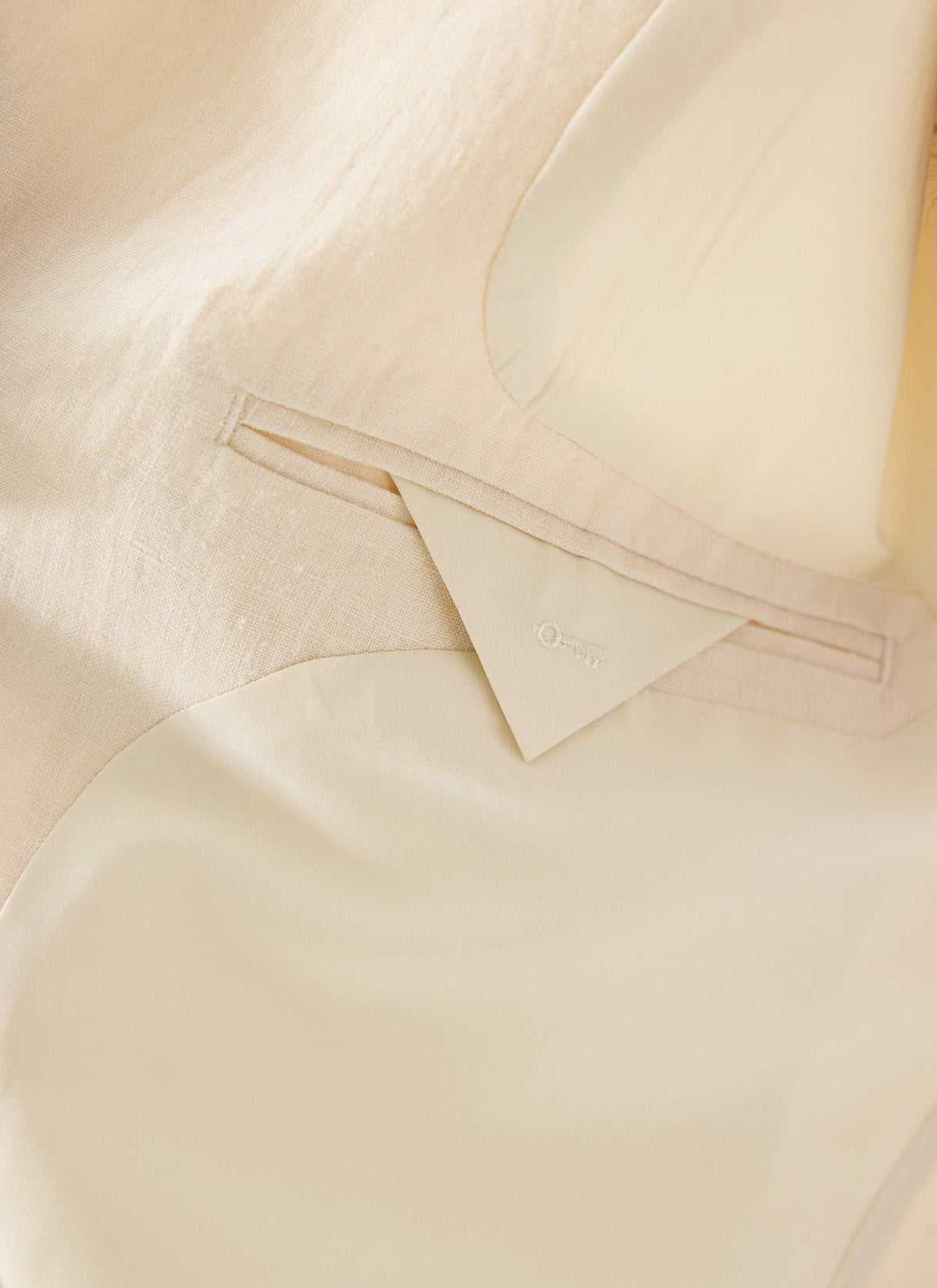 Relaxed Linen Overshirt - Stone | Percival Trusted